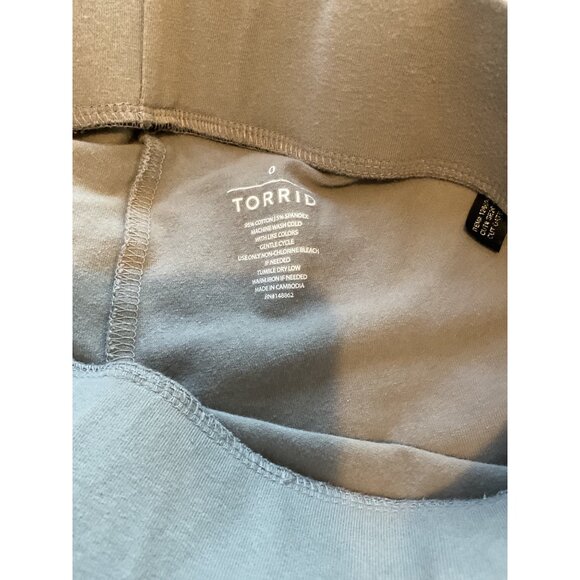 Torrid Womens Plus Size Gray Pants - 0 - Picture 2 of 8